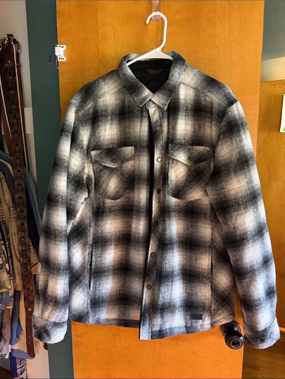 Men’s Plaid Outpost Makers Jacket Shacket
